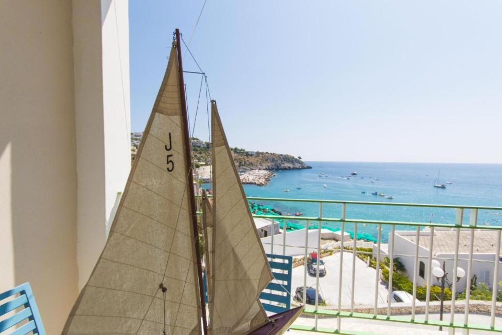 Ferienwohnung Balcone Sul Mare Di Castro Castro  Exterior foto